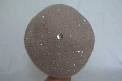 Итальянский берет с пайетками розовый вязаный Италия Визио фото