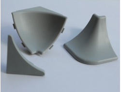 Комплект заглушек к алюминиевому вогнутому плинтусу серии ПЛАТО2  в цвете СЕРЫЙ