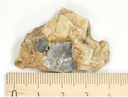 Корунд синий (сапфир), кристалл, Индия (40*28*10 мм, 12 г) №36094