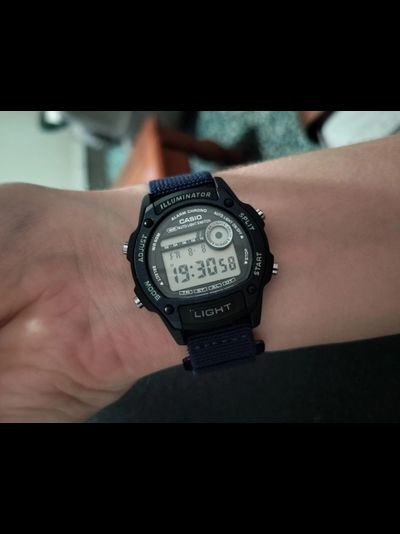 Часы Casio W-220HF-2A