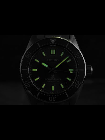 Наручные часы Seiko SPB455J1