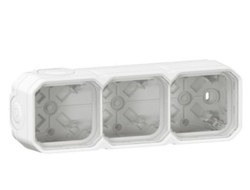 Коробка 3-я накладная IP55, белый - Legrand 069688L - Plexo New