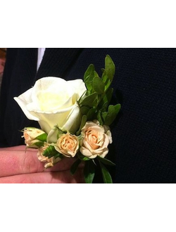 Бутоньерка №6