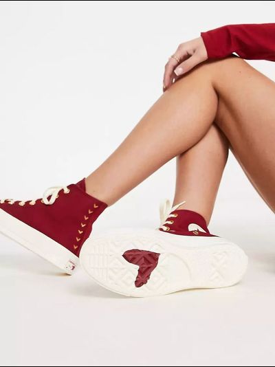 Converse Valentines Day высокие красные с сердечками классические