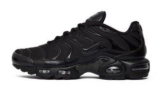 Nike air max plus black and black discount