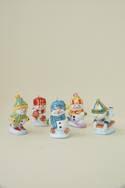 Снеговик на санках (спортсмен)