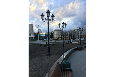 Светильники Мюних на чугунной опоре 3 головы.   г.Нальчик 