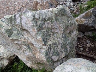 Валун- Глыба Ледниковый Период