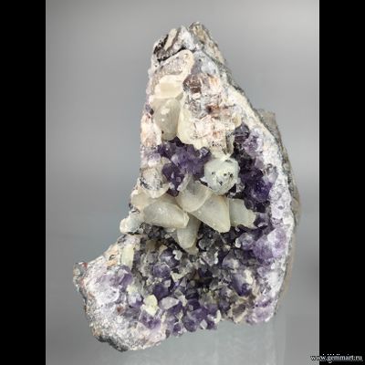 Аметист (разн. кварца), кальцит. Бразилия. 155*90*95мм