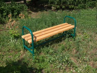Скамья без спинки