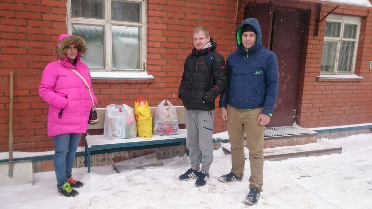 СПАСИБО ВОЛОНТЕРАМ ЗА ПОМОЩЬ ЖИВОТНЫМ