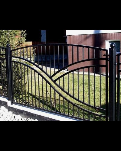 Железный оцинкованный забор. Купить от производителя. Монтаж забора под ключ | ГОРЗАБОР