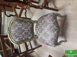 Полная реставрация кресла золота в Москве
☎ 8(909)-966-27-18