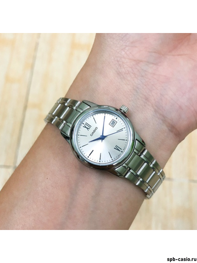 Часы Casio LTP-V002D-7B3