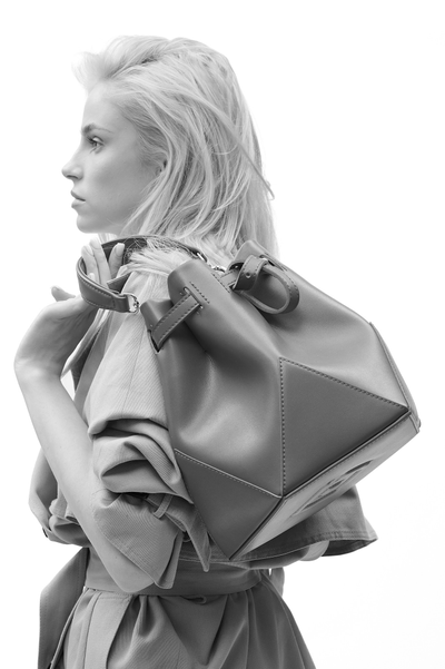 SAGITTA 3026 Красный