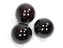 Шар Гранат Альмандин в ассортименте, Индия (18 мм, 12 г) №35923