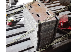 Опорные пластины