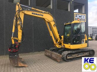 21W-54-R1390 стекло правое заднее Komatsu PC80MR-3, PC88MR-6, PW98MR-6