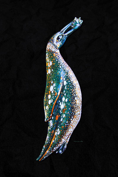 Брошь с сапфиром из серии Заполярных пингвинов