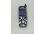 Неисправный телефон Samsung SGH-X600 (нет АКБ, нет задней крышки, не включается)
