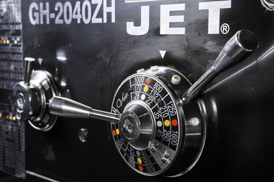 GH-2040ZH DRO Токарно-винторезный станок серии ZH 500 мм