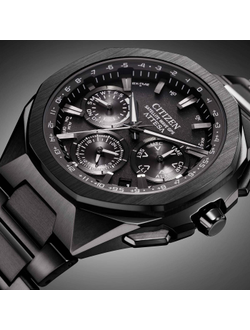 Наручные часы Citizen CC4105-69E