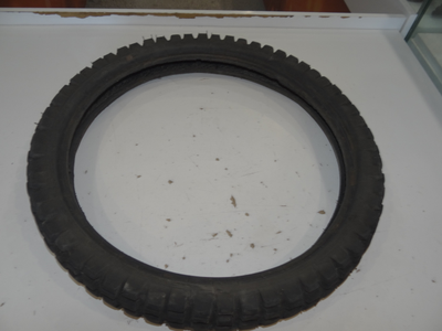 Покрышка 2.75-16