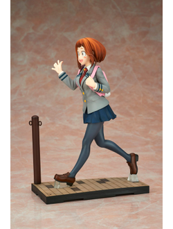Фигурка 1/8 Отяко Урарака (Uraraka Ochaco School Uniform Ver.)