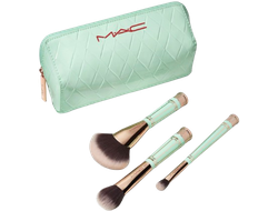 MAC Cosmetics Of All Trades Brush Kit - Набор кистей для макияжа