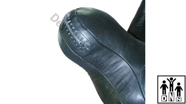 борцовский чучело одноногий самбо кожа