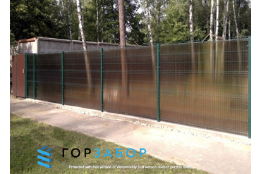 Забор из поликарбоната