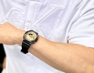 Часы Casio G-Shock GBM-2100RH-1A