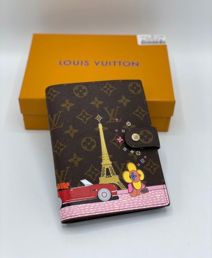 Ежедневник Louis Vuitton monogram - купить за 3290 руб. Жми!