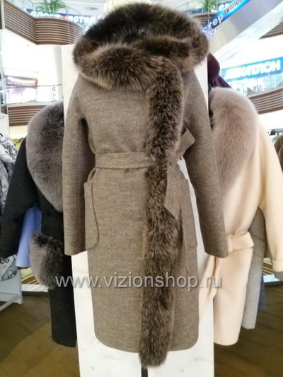 Пальто с длинным меховым воротником Арти мода Arti moda 1777