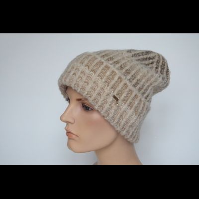 Бежевая шапка женская с отворотом Vizio Италия 8039 CRYO