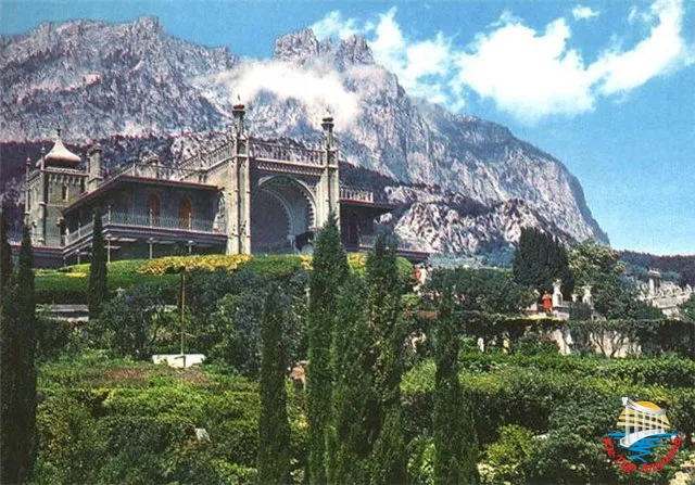 Парк в Алупке