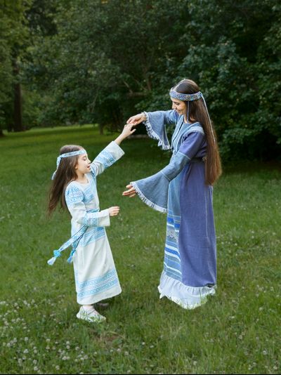 Платье &quot;Лебёдушка&quot; крапива