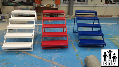 Ринг боксерский на помосте соревновательный, быстровозводимый, безболтовой (помост 7х7м, высота 1м (две лестницы), боевая зона 6х6м) DNN