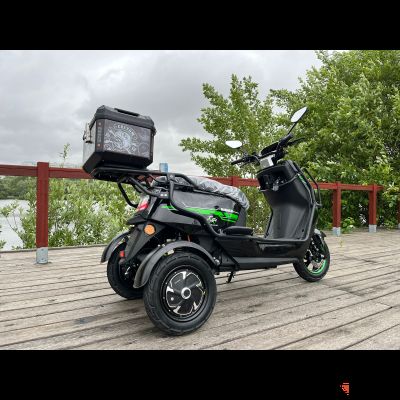 Электроскутер трехколесный электротрицикл MAIKOLIN G18