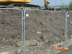 Ограждение при производстве работ. Купить от производителя. Монтаж забора под ключ | ГОРЗАБОР