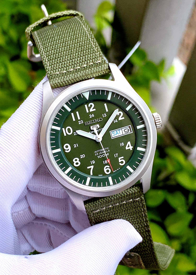 Наручные часы Seiko SNZG09K1
