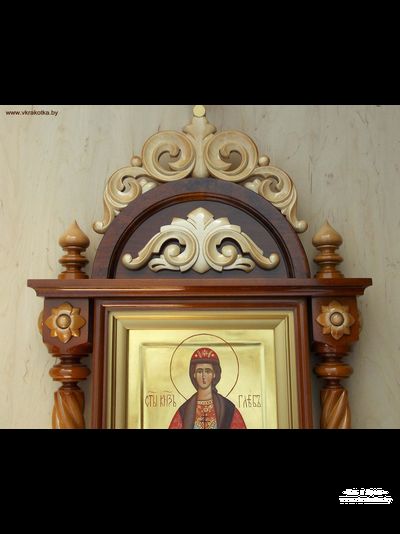 Резной киот для мерной иконы
