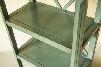 Этажерка винтажная три яруса.