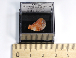 Опал благородный в пластиковом боксе, Эфиопия (15*8*6 мм, 0,6 г) №19752
