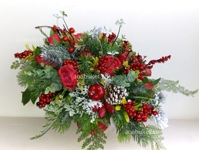 Новогодняя Композиция из искусственных цветов и еловых веток - Принцесса № НГ004 - для украшения
