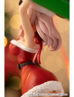 Фигурка 1/7 Тика Фудзивара (Chika Fujiwara Christmas Present Ver.)