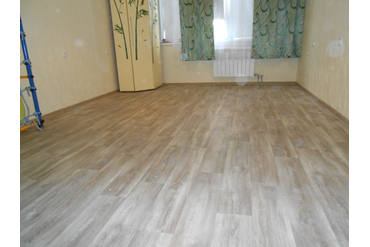 Звукоизоляция пола готова. Можно укладывать линолеум или другое напольное покрытие