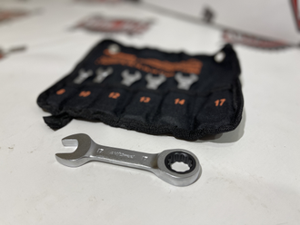 Набор комбинированных ключей AV Steel трещоточные, укороченные, 8-17мм 6 шт, в сумке AV-035362
