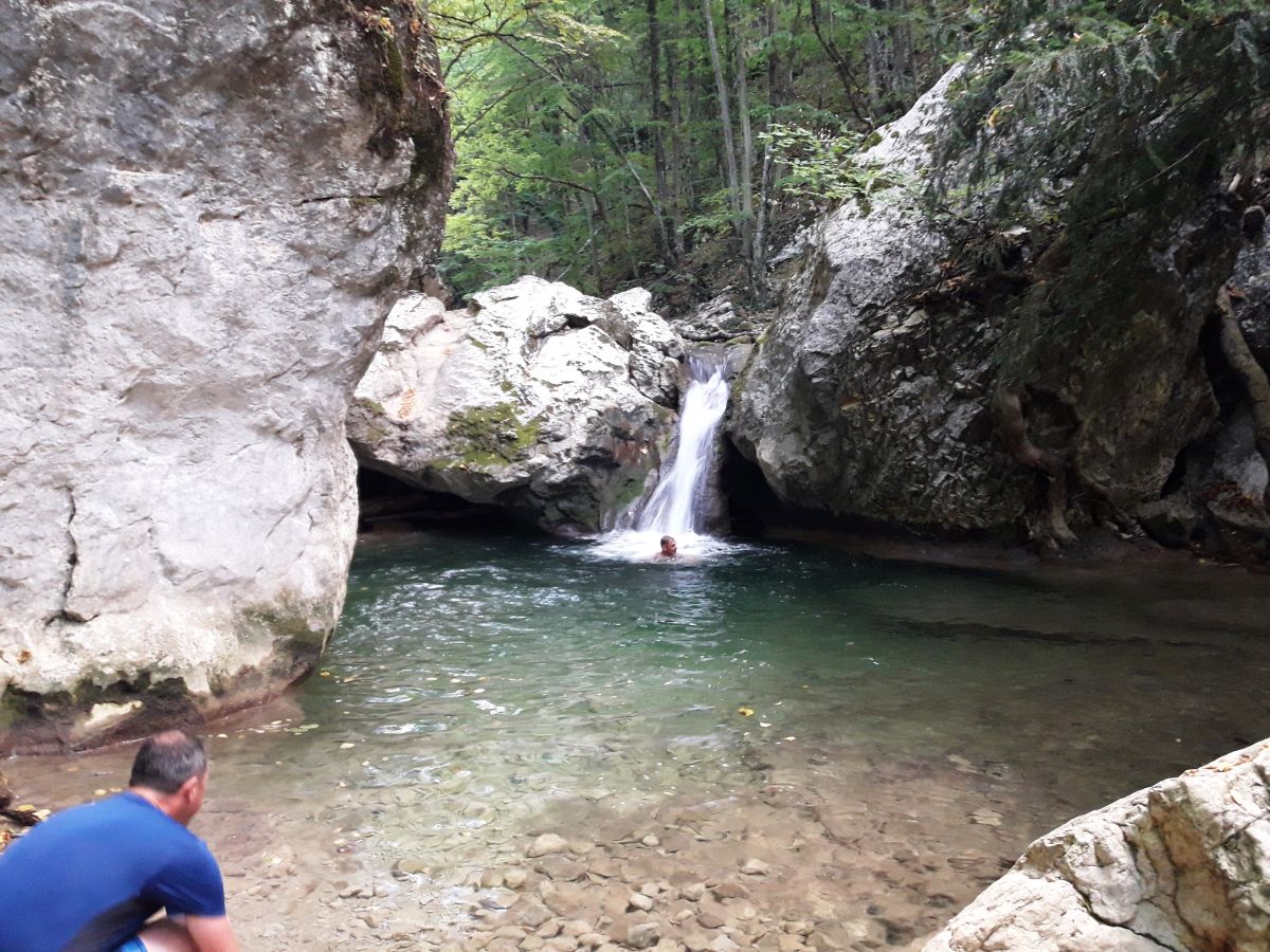 Большой каньон Крыма, пеший тур в мае