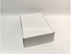 Коробка с откидной крышкой 230*330*100 мм БЕЛЫЙ